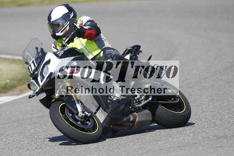 /01 02.04.2026 MAZ ADR/Gruppe rot/71